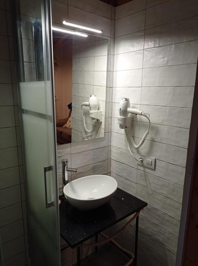 Apartamentos Casa Rural El Ventanico Olocau del Rey 外观 照片